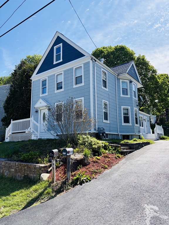 34 Nineteenth Ave, Haverhill, Massachusetts, 1 Bedroom Bedrooms, 4 Rooms Rooms,1 BathroomBathrooms,Residential Lease,For Rent,Nineteenth Ave,73516453