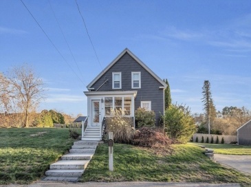 28 Currier Ave, Methuen, Massachusetts, 3 Bedrooms Bedrooms, 6 Rooms Rooms,1 BathroomBathrooms,Residential,For Sale,Currier Ave,73487445 28 Currier Ave, Methuen, Massachusetts, 3 Bedrooms Bedrooms, 6 Rooms Rooms,1 BathroomBathrooms,Residential,For Sale,Currier Ave,73487445