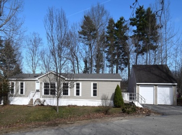 6 George's Lane, Fremont, New Hampshire, 3 Bedrooms Bedrooms, 11 Rooms Rooms,2 BathroomsBathrooms,Residential,For Sale,George's Lane,73497417