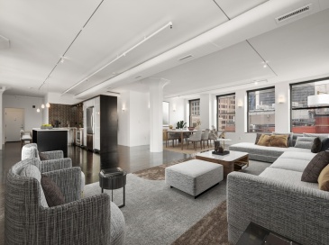 453 Washington, Boston, Massachusetts, 2 Bedrooms Bedrooms, 5 Rooms Rooms,2 BathroomsBathrooms,Residential,For Sale,Washington,73446201