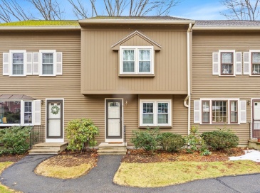 1 Apple Ridge, Maynard, Massachusetts, 2 Bedrooms Bedrooms, 8 Rooms Rooms,1.5 BathroomsBathrooms,Residential,For Sale,Apple Ridge,73488541