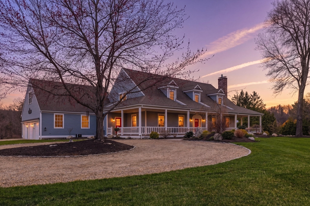 75 Salem Rd, Topsfield, Massachusetts, 4 Bedrooms Bedrooms, 12 Rooms Rooms,4 BathroomsBathrooms,Residential,For Sale,Salem Rd,73500941