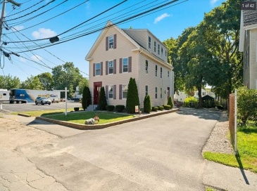 2 Clifford St, Middleboro, Massachusetts, 6 Bedrooms Bedrooms, 12 Rooms Rooms,3 BathroomsBathrooms,Residential Income,For Sale,Clifford St,73486966