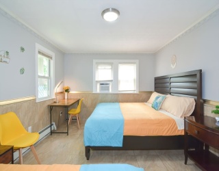 20 Gay St., Quincy, Massachusetts, 4 Bedrooms Bedrooms, 5 Rooms Rooms,2 BathroomsBathrooms,Residential Lease,For Rent,Gay St.,73520820