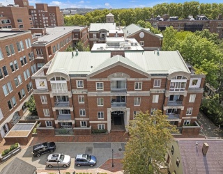 130 Mount Auburn St, Cambridge, Massachusetts, 1 Bedroom Bedrooms, 3 Rooms Rooms,1 BathroomBathrooms,Residential Lease,For Rent,Mount Auburn St,73520830