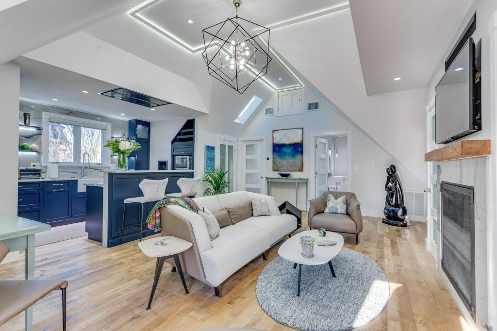 7 Brewer Street, Boston, Massachusetts, 4 Bedrooms Bedrooms, 8 Rooms Rooms,2 BathroomsBathrooms,Residential Lease,For Rent,Brewer Street,73520837