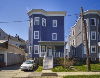 10 Redfield St, Boston, Massachusetts, 3 Bedrooms Bedrooms, 6 Rooms Rooms,1 BathroomBathrooms,Residential Lease,For Rent,Redfield St,73520872