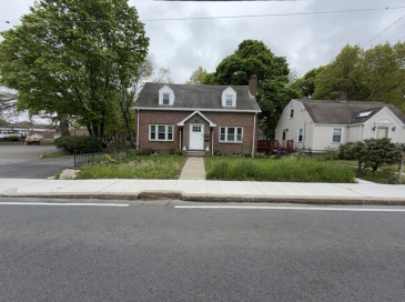 16 Water St, Quincy, Massachusetts, 3 Bedrooms Bedrooms, 8 Rooms Rooms,2 BathroomsBathrooms,Residential Income,For Sale,Water St,73520887