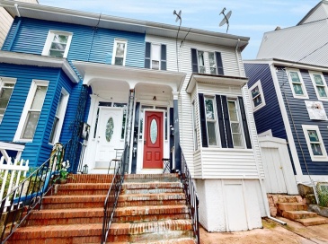 78 Trenton St., Boston, Massachusetts, 2 Bedrooms Bedrooms, 4 Rooms Rooms,1 BathroomBathrooms,Residential Lease,For Rent,Trenton St.,73504696