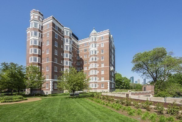 20 Chapel Street, Brookline, Massachusetts, 1 Bedroom Bedrooms, 4 Rooms Rooms,1 BathroomBathrooms,Residential,For Sale,Chapel Street,73473170