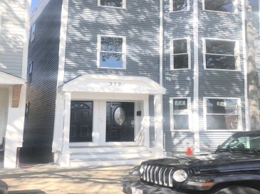 312 Chelsea, Boston, Massachusetts, 2 Bedrooms Bedrooms, 4 Rooms Rooms,1 BathroomBathrooms,Residential Lease,For Rent,Chelsea,73503168