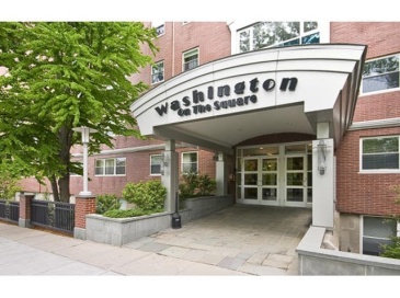 1600 Beacon St, Brookline, Massachusetts, 2 Bedrooms Bedrooms, 4 Rooms Rooms,2 BathroomsBathrooms,Residential Lease,For Rent,Beacon St,73482159