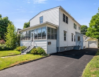 14 Rolfe Ave, Shrewsbury, Massachusetts, 2 Bedrooms Bedrooms, 4 Rooms Rooms,1 BathroomBathrooms,Residential Lease,For Rent,Rolfe Ave,73520698