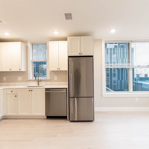 197 Green St., Boston, Massachusetts, 1 Bedroom Bedrooms, 3 Rooms Rooms,1 BathroomBathrooms,Residential Lease,For Rent,Green St.,73520750