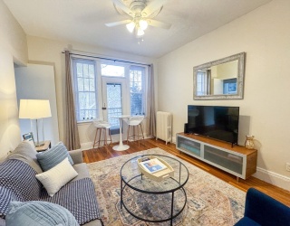 29 Mount Hood Rd, Boston, Massachusetts, 2 Bedrooms Bedrooms, 4 Rooms Rooms,1 BathroomBathrooms,Residential Lease,For Rent,Mount Hood Rd,73520779