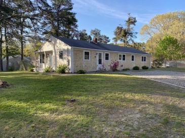 14 Andersen Ave, Sandwich, Massachusetts, 4 Bedrooms Bedrooms, 6 Rooms Rooms,2.5 BathroomsBathrooms,Residential,For Sale,Andersen Ave,73521181 14 Andersen Ave, Sandwich, Massachusetts, 4 Bedrooms Bedrooms, 6 Rooms Rooms,2.5 BathroomsBathrooms,Residential,For Sale,Andersen Ave,73521181