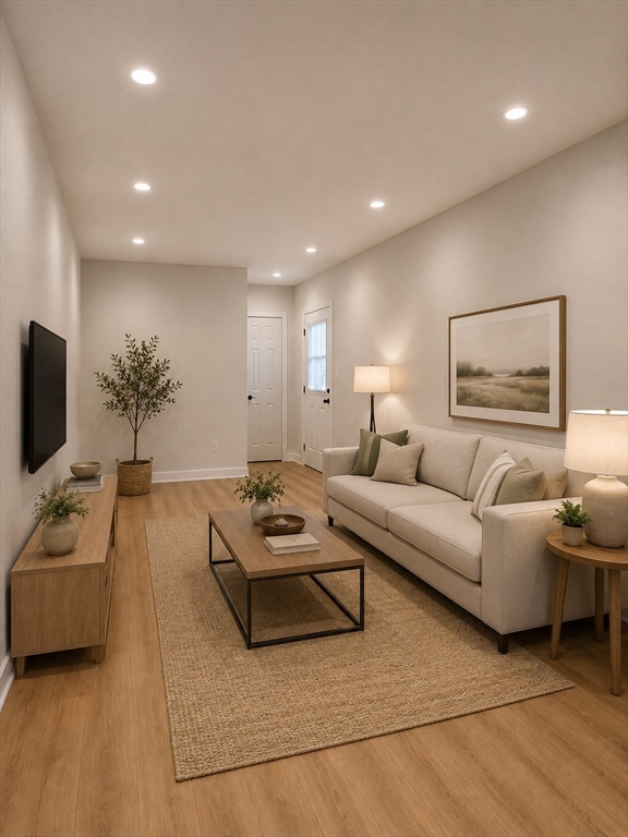 125 Arlington St, Chelsea, Massachusetts, 1 Bedroom Bedrooms, 2 Rooms Rooms,1 BathroomBathrooms,Residential Lease,For Rent,Arlington St,73521217