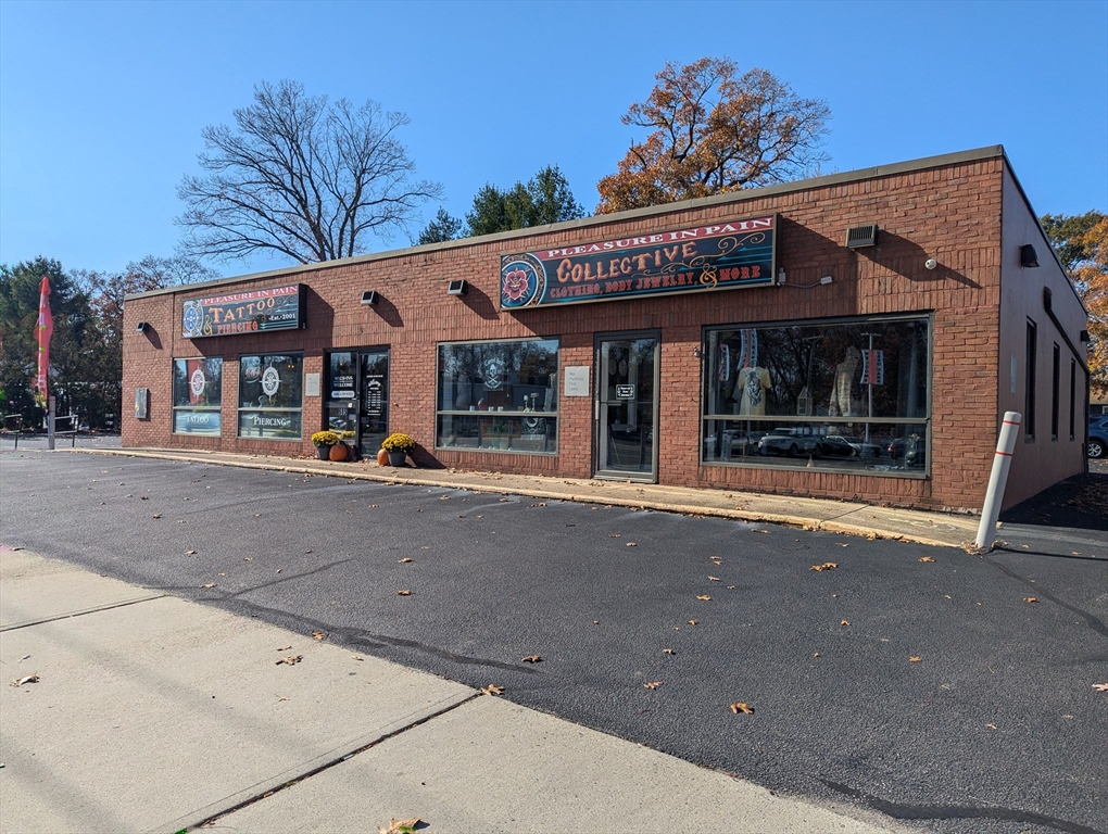 677 Washington St, Attleboro, Massachusetts, ,Commercial Lease,For Rent,Washington St,73521023