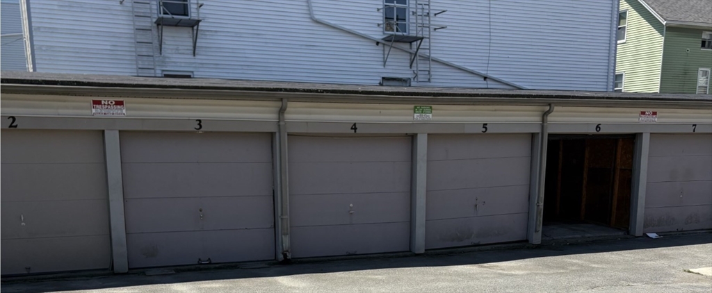 243 -257 Columbia, Fall River, Massachusetts, ,Residential Lease,For Rent,Columbia,73520922
