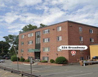 326 Broadway, Somerville, Massachusetts, 2 Bedrooms Bedrooms, 4 Rooms Rooms,1 BathroomBathrooms,Residential Lease,For Rent,Broadway,73520928