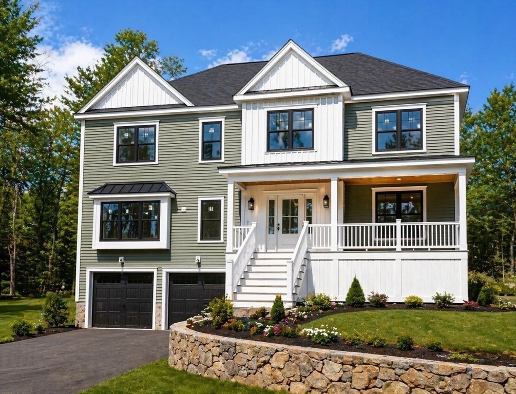 30 Mendon St, Upton, Massachusetts, 4 Bedrooms Bedrooms, 12 Rooms Rooms,4 BathroomsBathrooms,Residential,For Sale,Mendon St,73521066