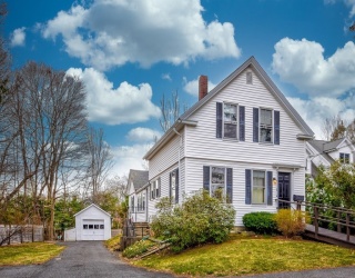 8 Pike St, Hopkinton, Massachusetts, 4 Bedrooms Bedrooms, 8 Rooms Rooms,2.5 BathroomsBathrooms,Residential,For Sale,Pike St,73521084