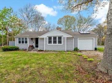 120 Chestnut St, Barnstable, Massachusetts, 2 Bedrooms Bedrooms, 4 Rooms Rooms,1 BathroomBathrooms,Residential,For Sale,Chestnut St,73520710 120 Chestnut St, Barnstable, Massachusetts, 2 Bedrooms Bedrooms, 4 Rooms Rooms,1 BathroomBathrooms,Residential,For Sale,Chestnut St,73520710