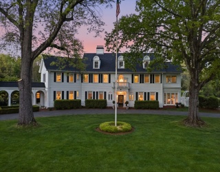 440 Prospect, East Longmeadow, Massachusetts, 7 Bedrooms Bedrooms, 13 Rooms Rooms,4.5 BathroomsBathrooms,Residential,For Sale,Prospect,73521109