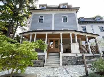 106 Forest Hills St, Boston, Massachusetts, 2 Bedrooms Bedrooms, 5 Rooms Rooms,2 BathroomsBathrooms,Residential,For Sale,Forest Hills St,73521105