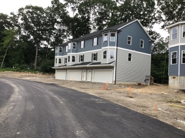 299 Quincy St, Building 2, Holbrook, Massachusetts, 2 Bedrooms Bedrooms, 4 Rooms Rooms,1.5 BathroomsBathrooms,Residential,For Sale,Quincy St, Building 2,73521115