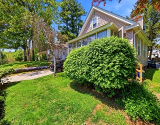 48 Crystal Street, Pittsfield, Massachusetts, 2 Bedrooms Bedrooms, 5 Rooms Rooms,1.5 BathroomsBathrooms,Residential,For Sale,Crystal Street,73521129