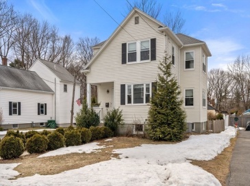 23 Lake St, Natick, Massachusetts, 3 Bedrooms Bedrooms, 6 Rooms Rooms,2 BathroomsBathrooms,Residential,For Sale,Lake St,73488292
