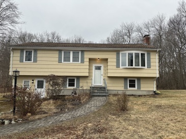 117 Allen Road, Easton, Massachusetts, 4 Bedrooms Bedrooms, 10 Rooms Rooms,2 BathroomsBathrooms,Residential,For Sale,Allen Road,73485984