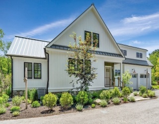 28 Hatch Farm Lane, Concord, Massachusetts, 3 Bedrooms Bedrooms, 10 Rooms Rooms,3.5 BathroomsBathrooms,Residential,For Sale,Hatch Farm Lane,73495605