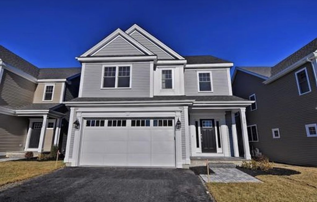 126 Oxbow Rd, Framingham, Massachusetts, 3 Bedrooms Bedrooms, 6 Rooms Rooms,2.5 BathroomsBathrooms,Residential Lease,For Rent,Oxbow Rd,73521231