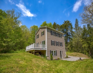 165 Sandisfield Rd, Sandisfield, Massachusetts, 4 Bedrooms Bedrooms, 7 Rooms Rooms,2.5 BathroomsBathrooms,Residential,For Sale,Sandisfield Rd,73521367
