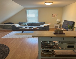 101 Driftwood St., Fall River, Massachusetts, 1 Bedroom Bedrooms, 3 Rooms Rooms,1 BathroomBathrooms,Residential Lease,For Rent,Driftwood St.,73521386