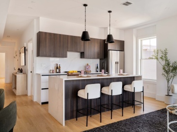 30-32 Condor St, Boston, Massachusetts, 2 Bedrooms Bedrooms, 4 Rooms Rooms,2.5 BathroomsBathrooms,Residential,For Sale,Condor St,73521410