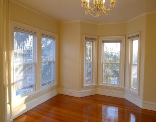 77 Hartford St, Newton, Massachusetts, 2 Bedrooms Bedrooms, 7 Rooms Rooms,1.5 BathroomsBathrooms,Residential Lease,For Rent,Hartford St,73521464