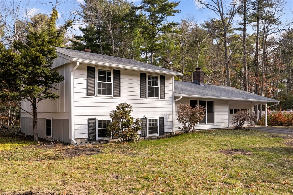 90 Helena Rd, Marshfield, Massachusetts, 3 Bedrooms Bedrooms, 7 Rooms Rooms,2 BathroomsBathrooms,Residential,For Sale,Helena Rd,73497574