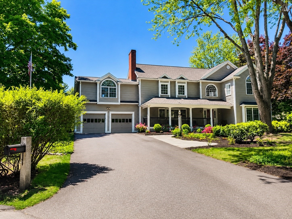 4 Lasallette Rd, Westford, Massachusetts, 4 Bedrooms Bedrooms, 8 Rooms Rooms,2.5 BathroomsBathrooms,Residential Lease,For Rent,Lasallette Rd,73521586