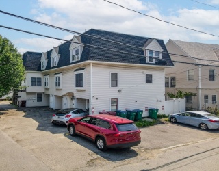 54 Gates St, Lowell, Massachusetts, 2 Bedrooms Bedrooms, 4 Rooms Rooms,1.5 BathroomsBathrooms,Residential,For Sale,Gates St,73521401