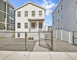 11 Greendale Road, Boston, Massachusetts, 3 Bedrooms Bedrooms, 5 Rooms Rooms,1 BathroomBathrooms,Residential Lease,For Rent,Greendale Road,73521506