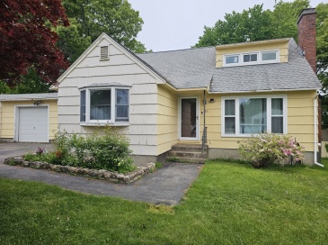 186 Ridge Rd, Marlborough, Massachusetts, 4 Bedrooms Bedrooms, 8 Rooms Rooms,2 BathroomsBathrooms,Residential,For Sale,Ridge Rd,73521500
