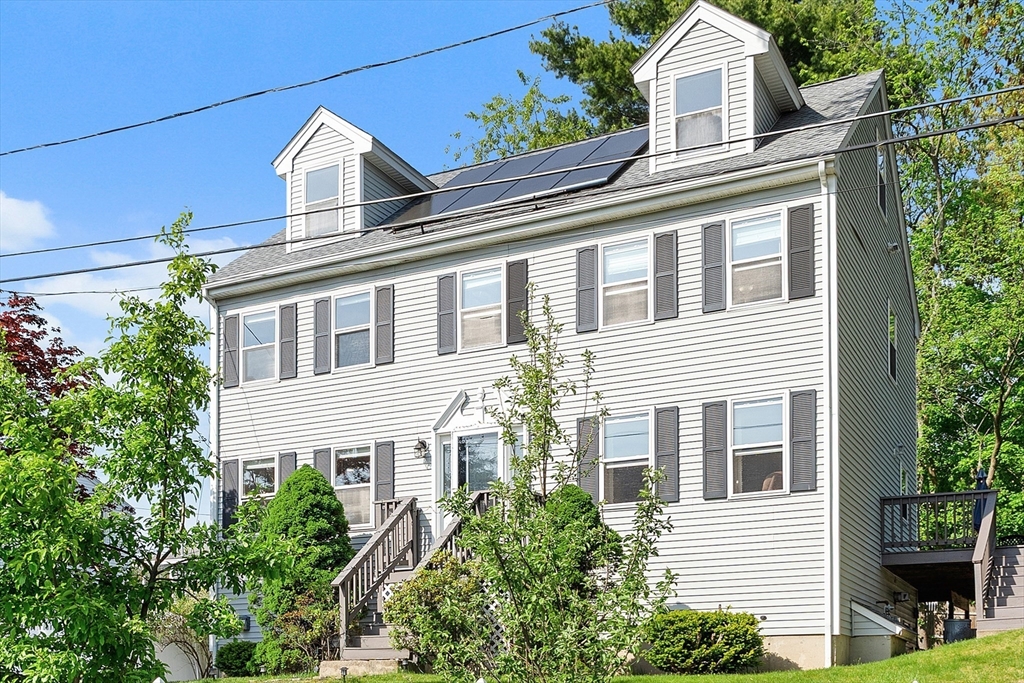 9 Rhodes St, Billerica, Massachusetts, 4 Bedrooms Bedrooms, 7 Rooms Rooms,3 BathroomsBathrooms,Residential Lease,For Rent,Rhodes St,73521520