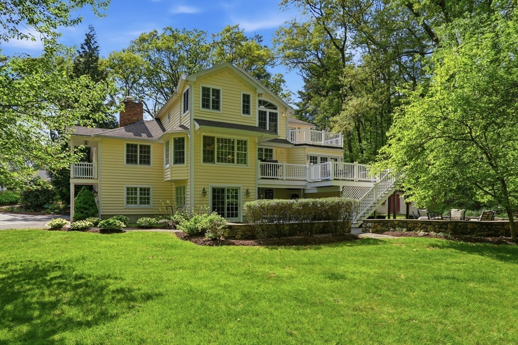 94 College Road, Concord, Massachusetts, 4 Bedrooms Bedrooms, 14 Rooms Rooms,3.5 BathroomsBathrooms,Residential,For Sale,College Road,73521758