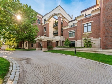 120 Seaver St, Brookline, Massachusetts, 2 Bedrooms Bedrooms, 6 Rooms Rooms,3 BathroomsBathrooms,Residential,For Sale,Seaver St,73521762 120 Seaver St, Brookline, Massachusetts, 2 Bedrooms Bedrooms, 6 Rooms Rooms,3 BathroomsBathrooms,Residential,For Sale,Seaver St,73521762