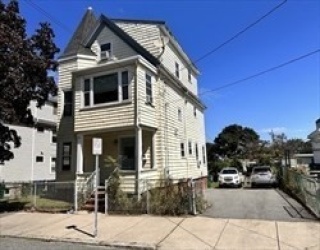 20 Joseph Street, Medford, Massachusetts, 2 Bedrooms Bedrooms, 5 Rooms Rooms,2 BathroomsBathrooms,Residential Lease,For Rent,Joseph Street,73521779