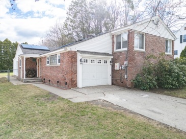 6 Danforth St, Lawrence, Massachusetts, 3 Bedrooms Bedrooms, 5 Rooms Rooms,1.5 BathroomsBathrooms,Residential,For Sale,Danforth St,73498055