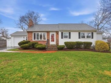5 Progress St, Weymouth, Massachusetts, 3 Bedrooms Bedrooms, 7 Rooms Rooms,2 BathroomsBathrooms,Residential,For Sale,Progress St,73498257